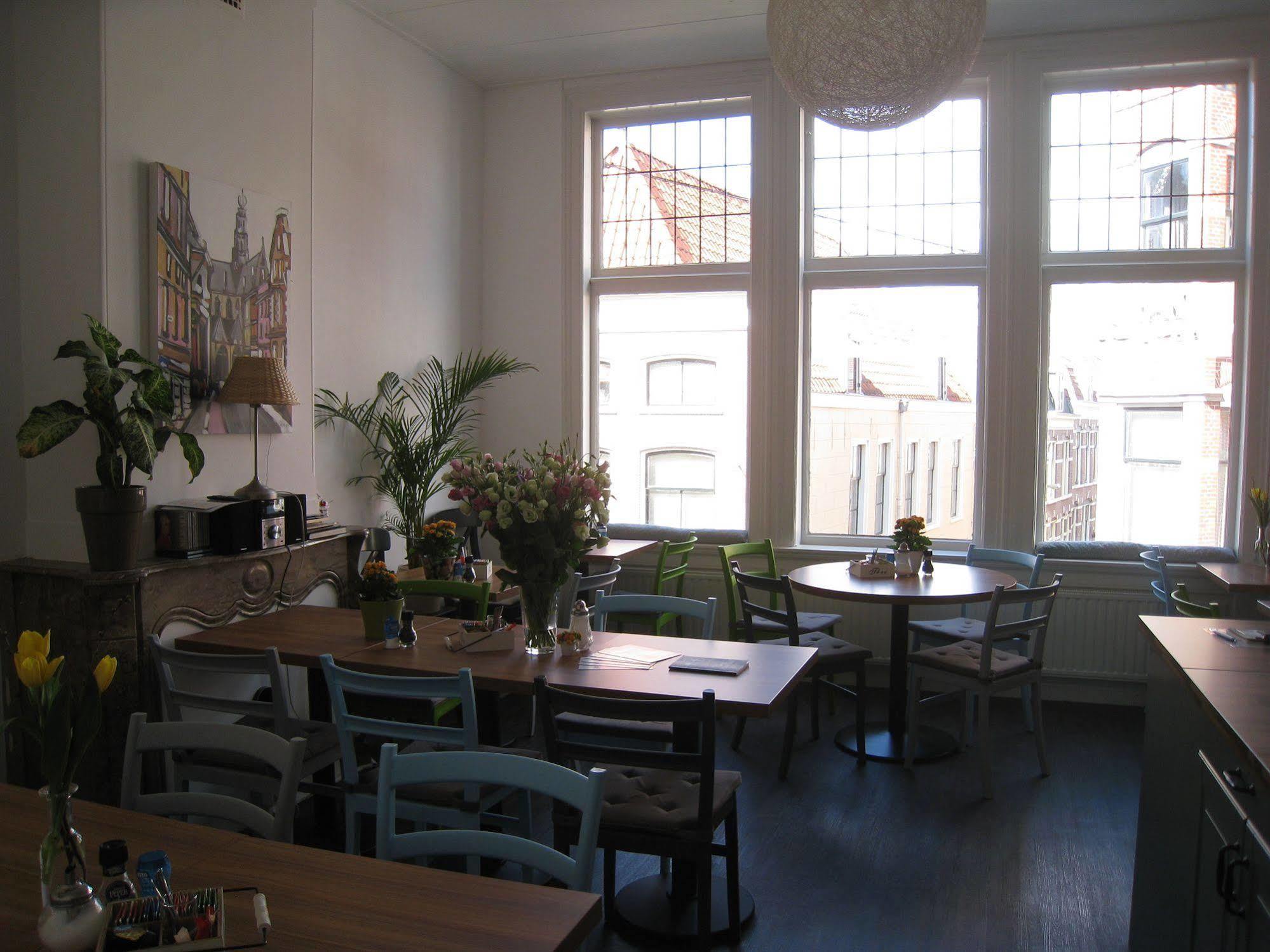 Bed & Breakfast Hotel Malts Haarlem Exterior foto