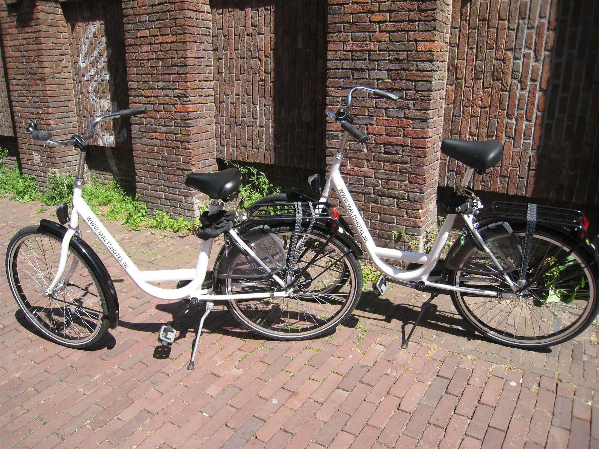Bed & Breakfast Hotel Malts Haarlem Exterior foto